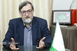  سیدمحمدرضا بهشتی فیلسوف و استاد فلسفه دانشگاه تهران در نشست خبری دومین جایزه استاد عالی نسب