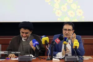قادر آشنا مشاور وزیر فرهنگ و ارشاد اسلامی و دبیر شورای فرهنگ عمومی