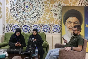 گفتگو با مهمانان خارجی آیین بدرقه آقای شهید ایران، رهبر شهید انقلاب
