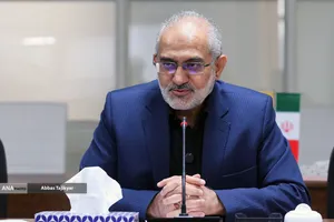 دکتر سید محمد حسینی دانشیار دانشگاه تهران در نشست عاشورا در منظومه فکری رهبر شهید، امام خامنه&zwnj;ای (قدس سره)