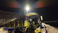 تصادف مرگبار اتوبوس و کامیون در محور سرچم؛ یک کشته و ۲۰ مصدوم