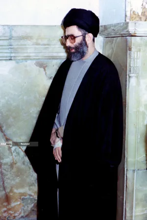  مجاهد خستگی&zwnj;ناپذیر - رهبر شهید امام خامنه&zwnj;ای 