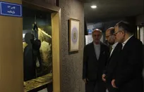 بازدید رئیس کتابخانه ملی از نمایشگاه خوشنویسی «خط وطن»