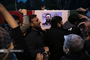 تشییع پیکر شهیدان لاریجانی، سلیمانی و شهدای ناو دنا نیروی دریایی ارتش