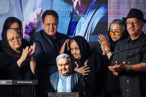 مراسم چهلم زنده&zwnj;یاد &laquo;اکبر عبدی&raquo;
