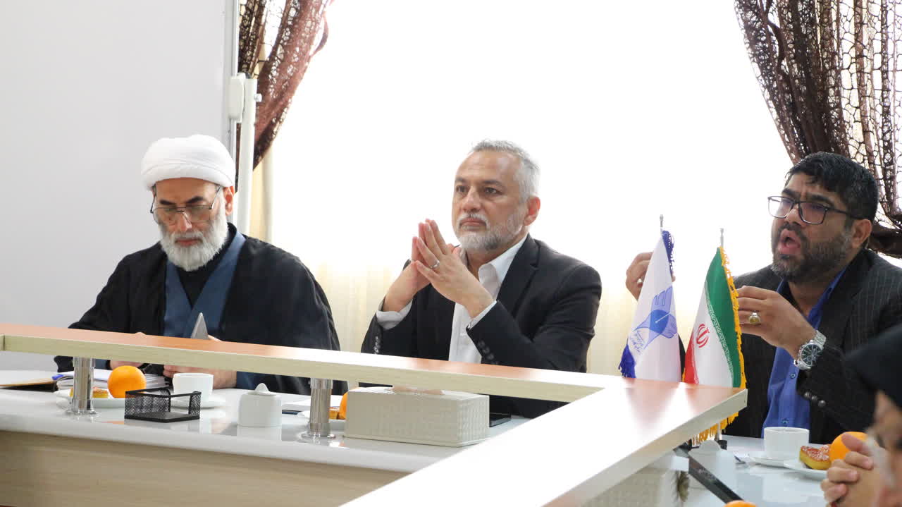 الگوی «جنگ نامتقارن»؛ راهبرد فرهنگی برای مقابله با تهدید نرم دشمنان الگوی «جنگ نامتقارن»؛ راهبرد فرهنگی برای مقابله با تهدید نرم دشمنان