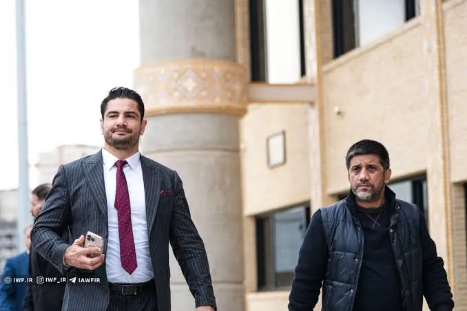 طاها آکگول