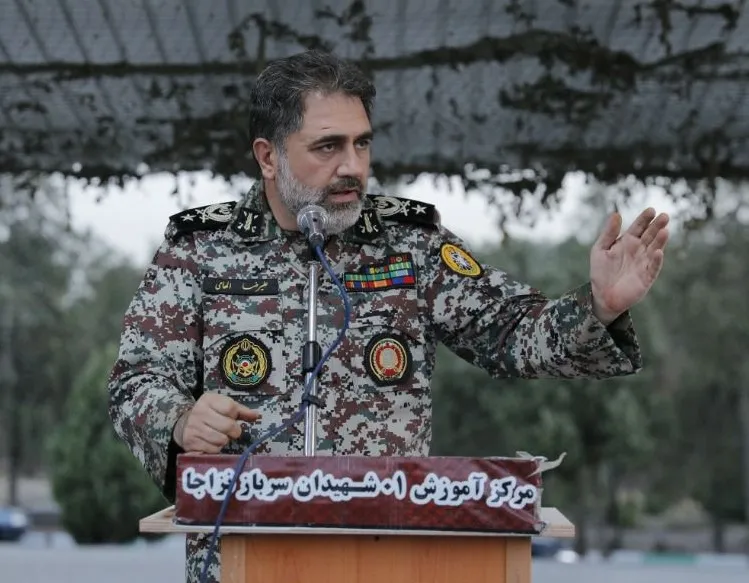 امیر سرتیپ علیرضا الهامی
جانشین فرمانده نیروی پدافند هوایی ارتش