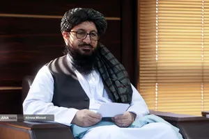 دیدار مولوی فضل محمد حقانی، سفیر افغانستان در ایران با دکتر بیژن رنجبر رئیس دانشگاه آزاد اسلامی