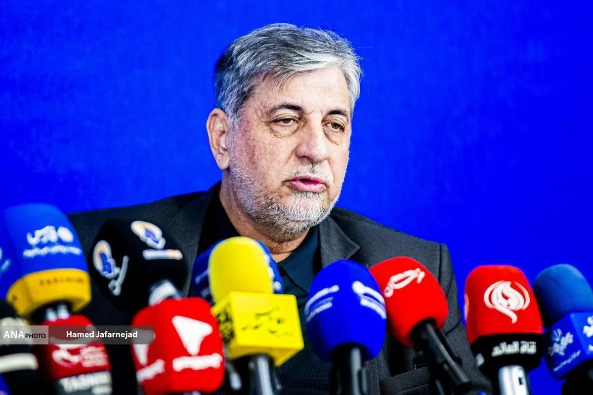 موسی نجفی: ایرانِ پس از انقلاب، قطب مستقل تمدنی در برابر غرب است