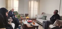 دیدار رئیس بنیاد شهید با خانواده شهدای فراجا در حمله تروریستی رژیم اشغالگر صهیونیست