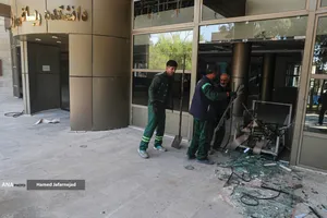 حمله هوایی آمریکایی و صهیونی به داﻧﺸﮕﺎه علم و صنعت ایران