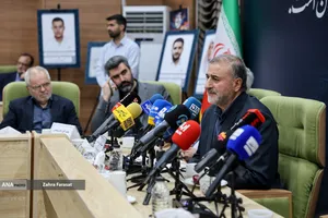 آیین تجلیل از خانواده شهدای امدادگر