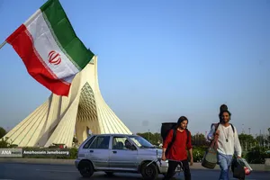 کنسرت علی قمصری در میدان آزادی