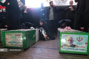 وداع و تشییع پیکر مطهر فرمانده یگان ویژه فاتحین سردار سرتیپ پاسدار شهید محمد علی فتحعلی زاده و&zwnj; همرزمانش