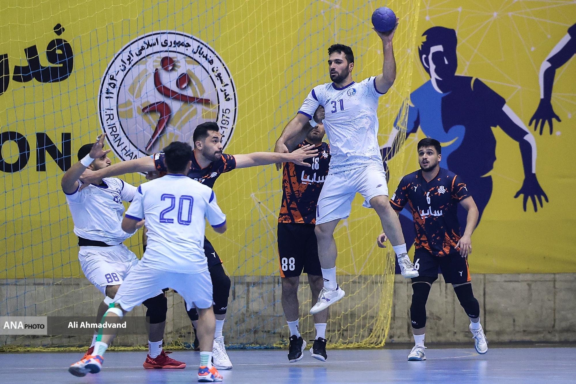 دغدغه ای در خصوص پرداختی هایمان نداریم/ از جذب بازیکن خارجی منصرف شدیم