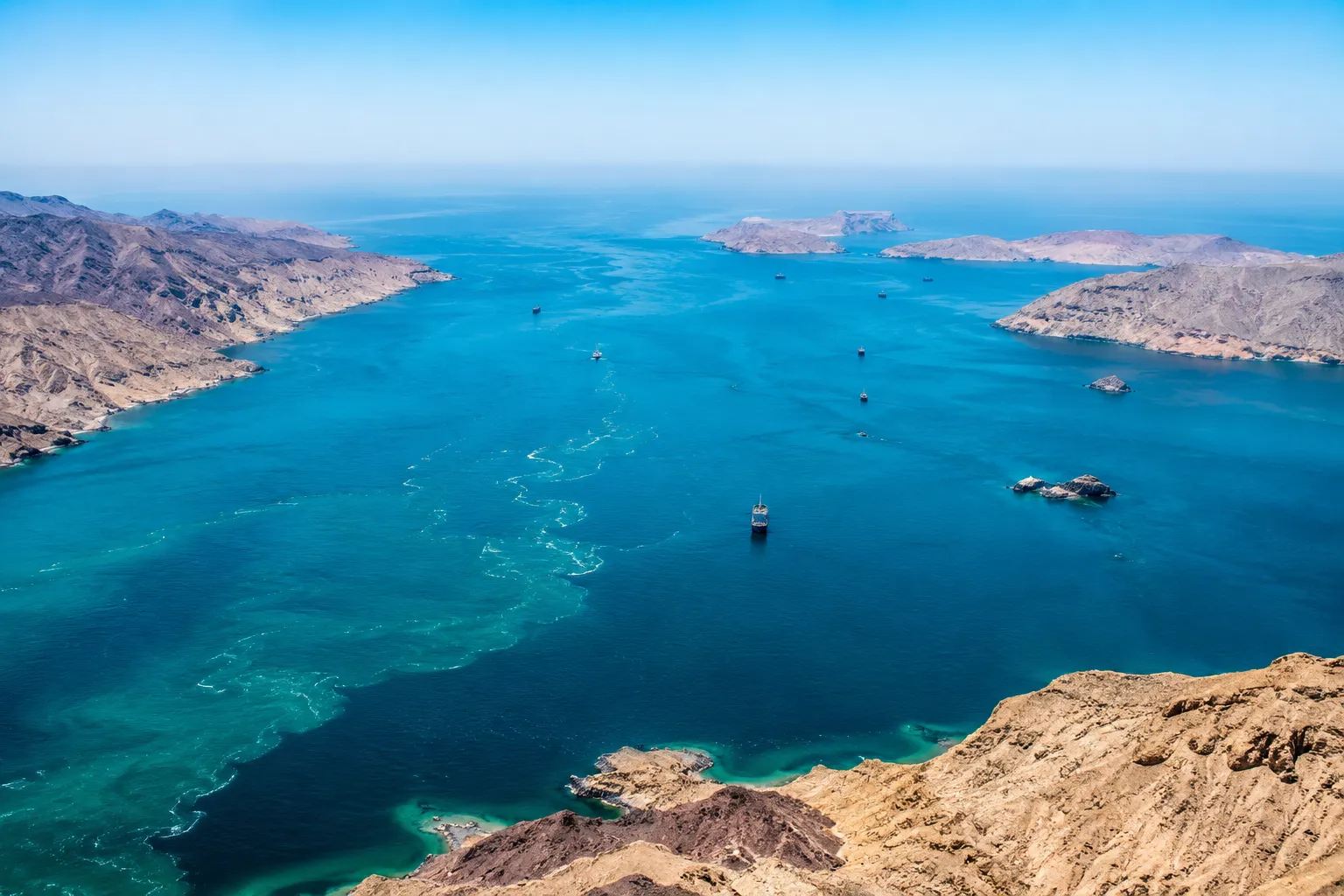 چگونگی شکل گیری تنگه هرمز