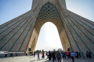 کنسرت علی قمصری در میدان آزادی