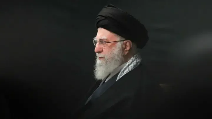 آیت الله خامنه ای 