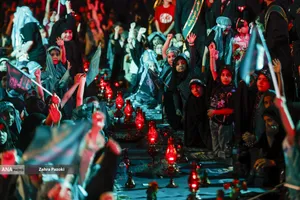 سفره نذری حضرت رقیه(س) در میدان امام حسین(ع)