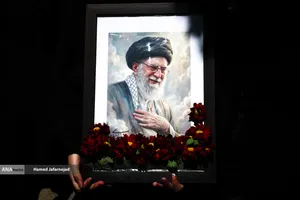 حال و هوای شهر در فراق رهبر شهید انقلاب حضرت آیت الله امام شهید سید علی خامنه ای