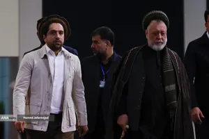 ادای احترام ادیان مختلف بر پیکر رهبر مجاهد شهید انقلاب
