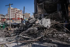 تخریب و آتش سوزی اموال عمومی در تهران