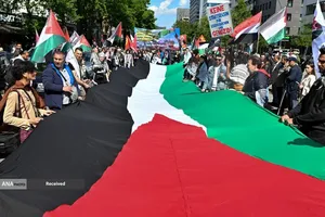 تداوم تظاهرات در کشورهای جهان در محکومیت سیاست گرسنگی دادن به مردم غزه