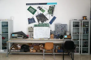 بازدید بیژن رنجبر رییس دانشگاه آزاد اسلامی از دستاورد های علمی و روباتیک دانشگاه آزاد اسلامی واحد یزد