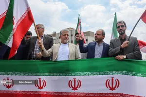 آیین استقبال از دانشجویان در دانشگاه آزاد اسلامی 