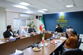 قیام ۱۵ خرداد؛ طلیعه ظهور «اسلام سیاسی» در ایران معاصر / تنها ۴ پایان‌نامه و یک رساله دکتری  درباره ۱۵ خرداد دفاع شده است!