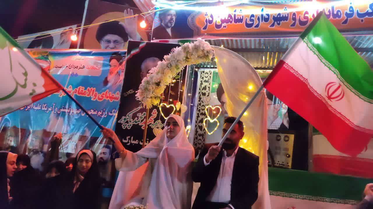 پیوند آسمانی در قلب شاهیندژ؛ جشن ازدواج دانشجویی در میان خروش حماسی مردم پیوند آسمانی در قلب شاهیندژ؛ جشن ازدواج دانشجویی در میان خروش حماسی مردم