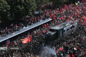تشییع پیکر مطهر آقای شهید ایران و خانواده ایشان