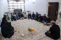 دیدار رئیس دانشگاه آزاد اسلامی با خانواده شهیده شبنم میرزایی