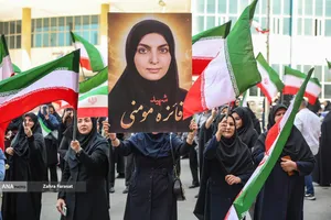 آیین استقبال از دانشجویان در دانشگاه تهران مرکز