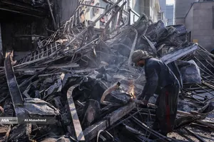 تخریب و آتش سوزی اموال عمومی در تهران