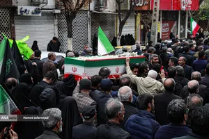 تشییع پیکر ام البنین تهران مادر شهیدان افراسیابی با حضور گسترده مردم انقلابی و شهیدپرور خیابان نبرد- پیروزی