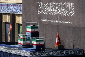 مراسم وداع با رهبر شهید انقلاب
