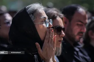 تشییع پیکر زنده&zwnj;یاد &laquo;اکبر عبدی&raquo;