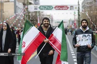 آنچه ایران را نگه داشته، مردم بوده‌اند/ تأکید بر ایستادگی تاریخی ملت در برابر جنگ و تحریم به عنوان پشتوانه قدرت بازدارندگی