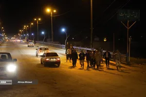 کمک رسانی شهید محمدمهدی طهرانچی دانشمند هسته ای در مناطق سیل زده لرستان پلدختر در سال 1398 همراه گروه های جهادی