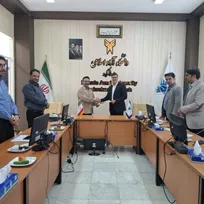 جزئیاتی از انعقاد تفاهم‌نامه دانشگاه آزاد و سازمان صنعت، معدن و تجارت استان چهارمحال و بختیاری 