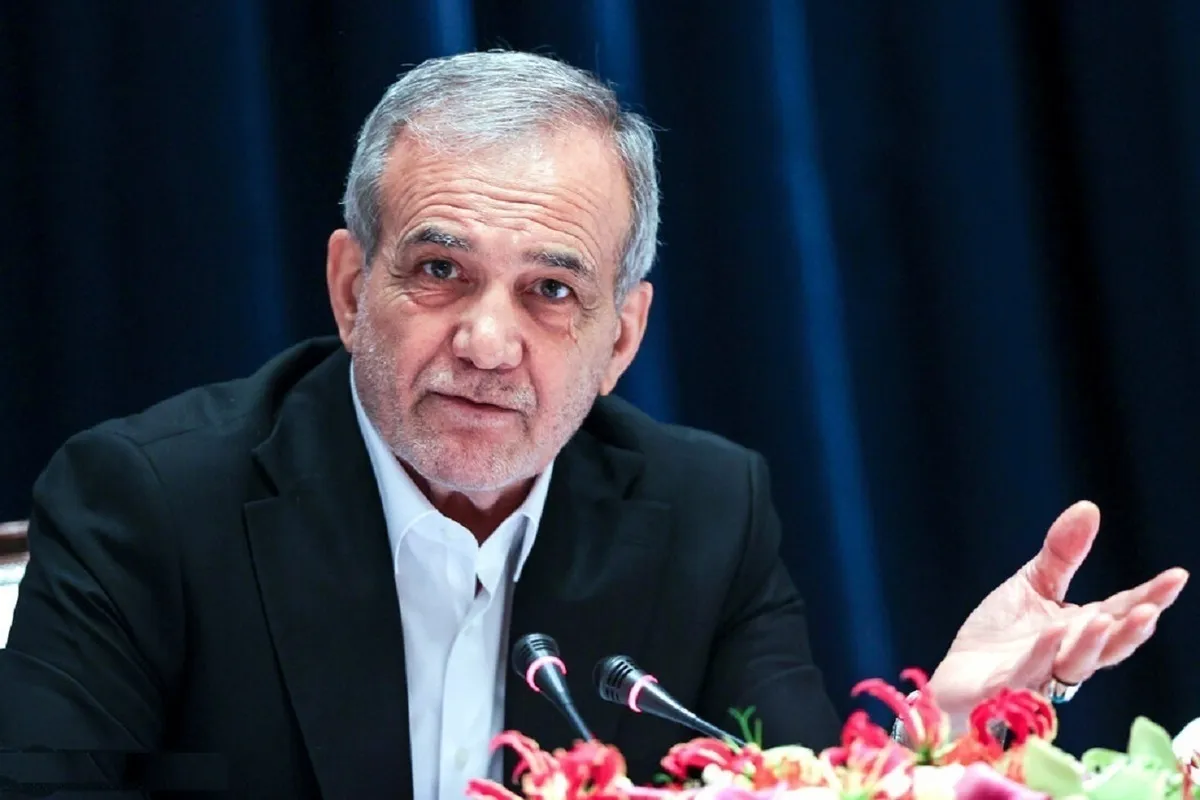 پزشکیان: با تکنولوژی می‌شود دقیق‌تر نظارت کرد؛ آموزش یک متغیر‌ اصلی برای کاهش تصادفات رانندگی است
