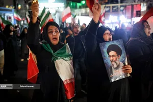 مراسم عزاداری در سوگ رهبر شهید انقلاب - میدان تجریش