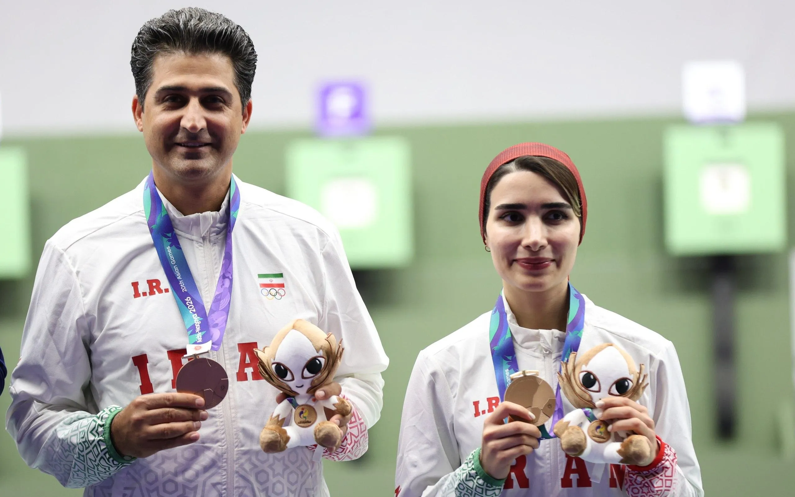 هانیه رستمیان وحید گل‌خندان