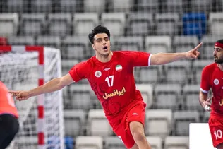 إيران تتفوق مجدداً على أستراليا في بطولة آسيا لكرة اليد للرجال