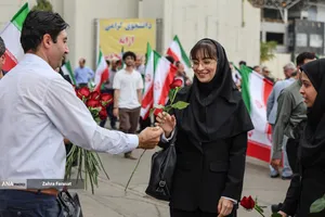 آیین استقبال از دانشجویان در دانشگاه آزاد اسلامی 
