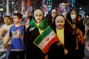 اعلام وحدت ملی مردم در مقابل دشمن