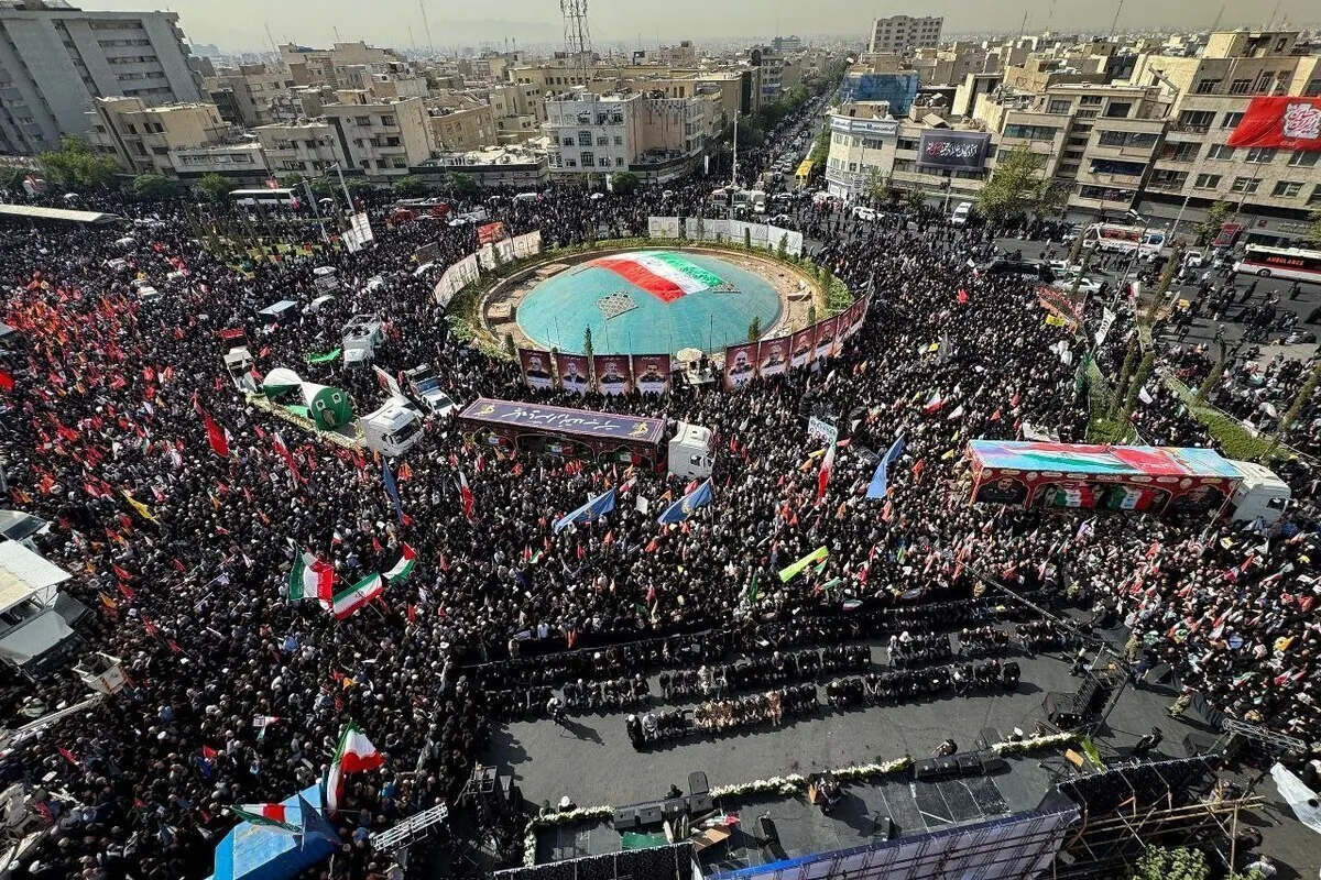 اتحاد و انسجام ملت ایران، توطئه‌های دشمنان را نقش بر آب کرد