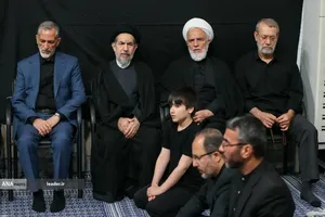 مراسم عزاداری شب هفتم محرم در حسینیه امام خمینی(ره)